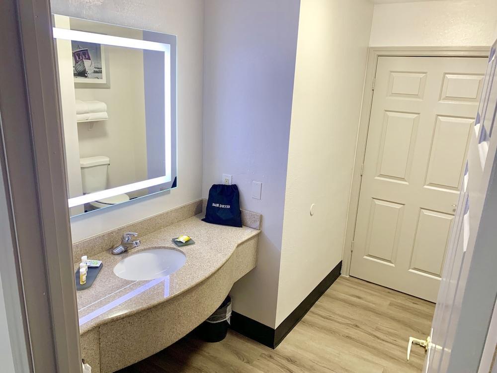 Kemah Edgewater Hotel, Surestay Collection By Best Western Seabrook Exterior photo