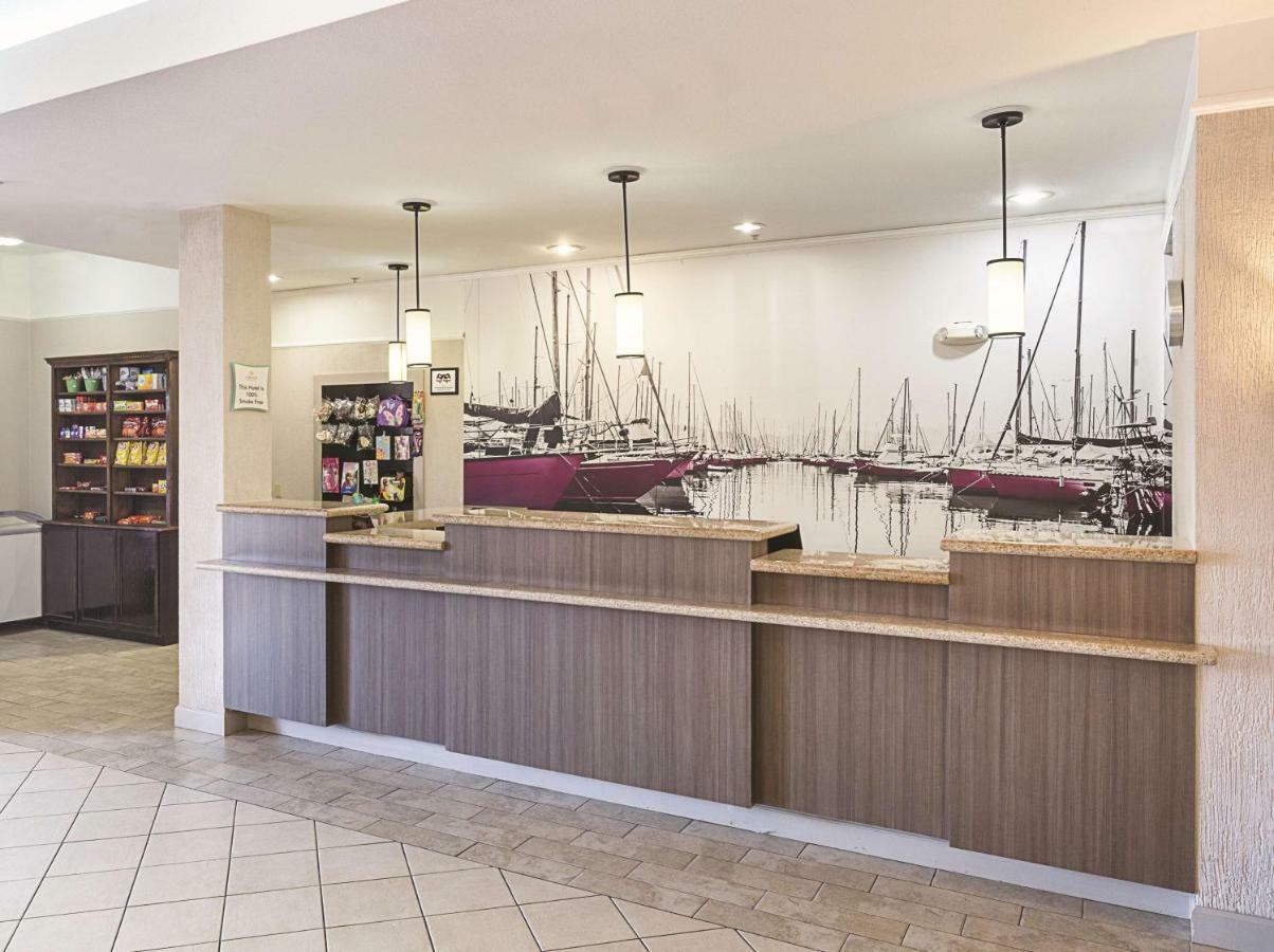 Kemah Edgewater Hotel, Surestay Collection By Best Western Seabrook Exterior photo